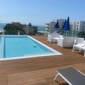 Hotel Eugenia